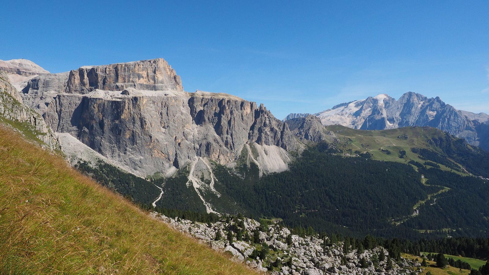 Piz Boè e Sass Pordoi in Trentino